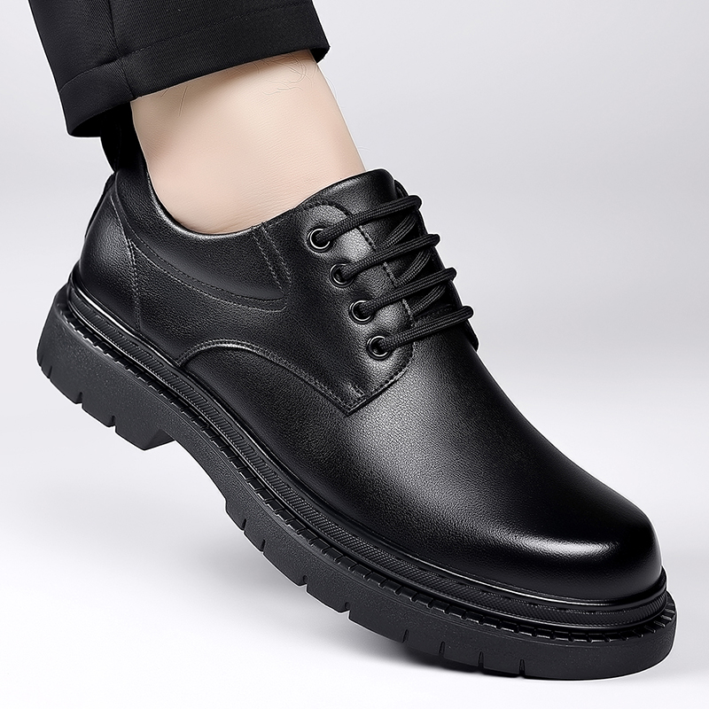 Sapatos de Couro Masculinos de - Formal Men Daily Wear Footwear avaliação e preço